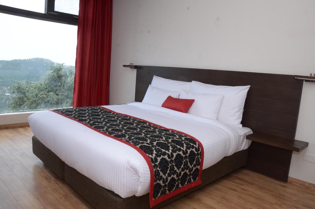 Woodsmoke Retreat Hotell Shimla Exteriör bild